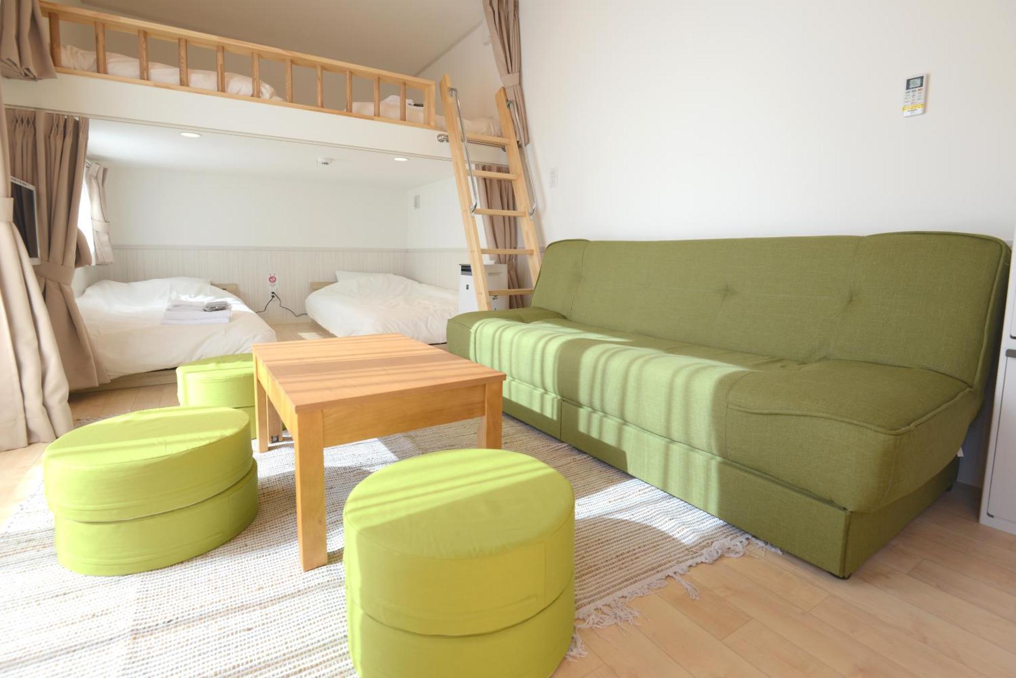 Mt Fuji Glamping Tourist Villa Kawaguchiko Фудзі-Каваґутіко Екстер'єр фото