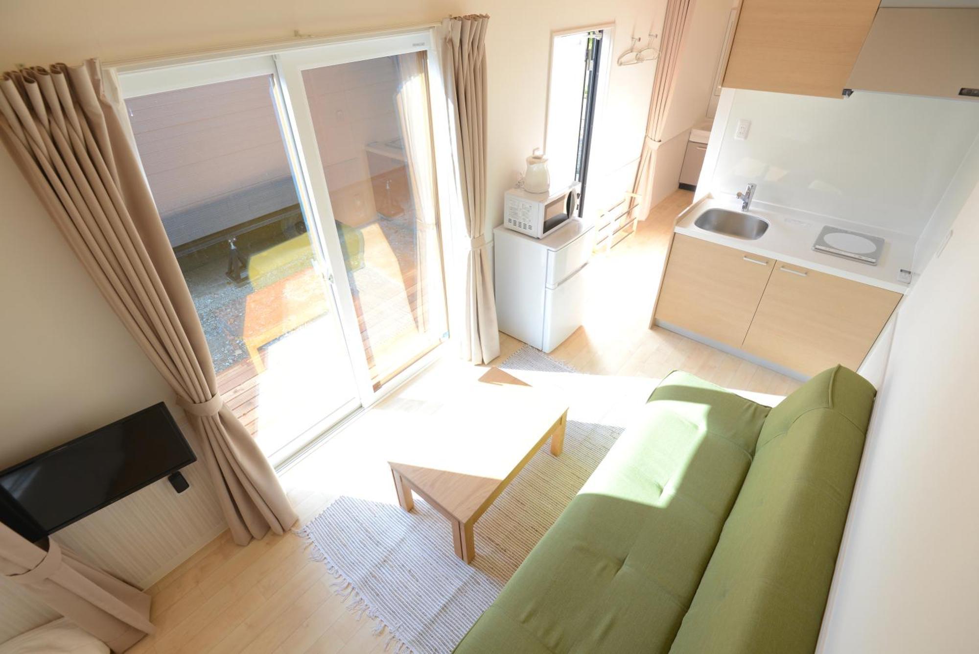 Mt Fuji Glamping Tourist Villa Kawaguchiko Фудзі-Каваґутіко Екстер'єр фото