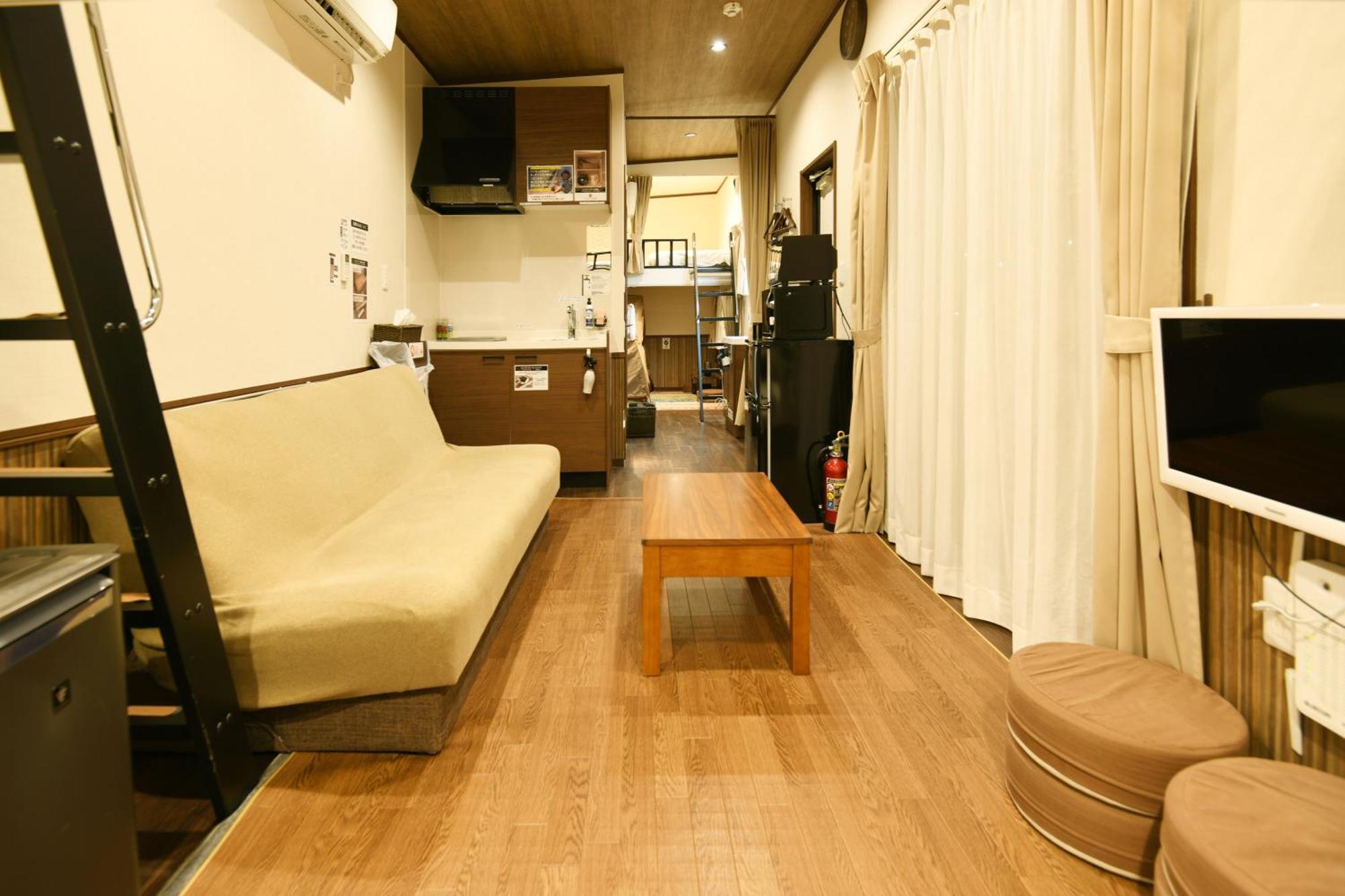 Mt Fuji Glamping Tourist Villa Kawaguchiko Фудзі-Каваґутіко Екстер'єр фото