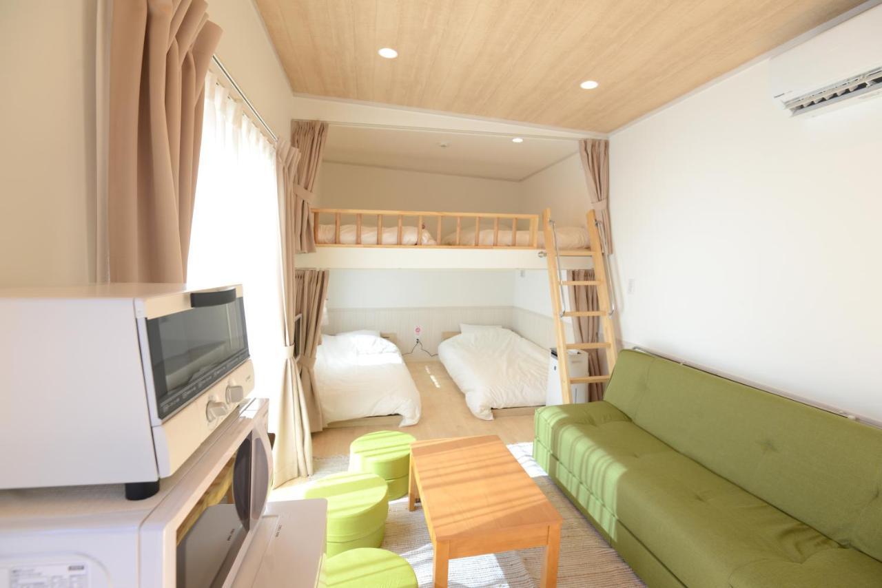 Mt Fuji Glamping Tourist Villa Kawaguchiko Фудзі-Каваґутіко Екстер'єр фото