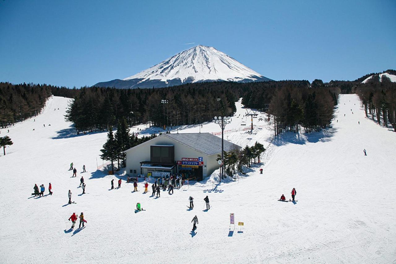 Mt Fuji Glamping Tourist Villa Kawaguchiko Фудзі-Каваґутіко Екстер'єр фото